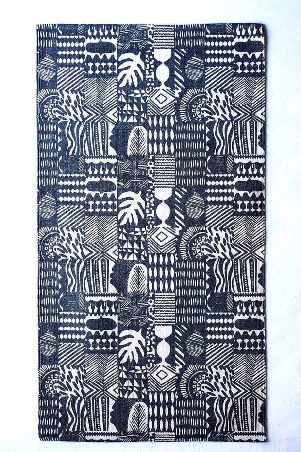 PRINT & PATTERN RUGS Patchwork Printed Rug (Black And White)