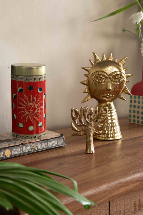 FIGURINES Red Star Sun Sculpture (Gold)