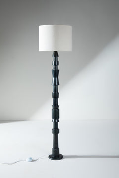 Roz Floor Lamp (Charcoal)