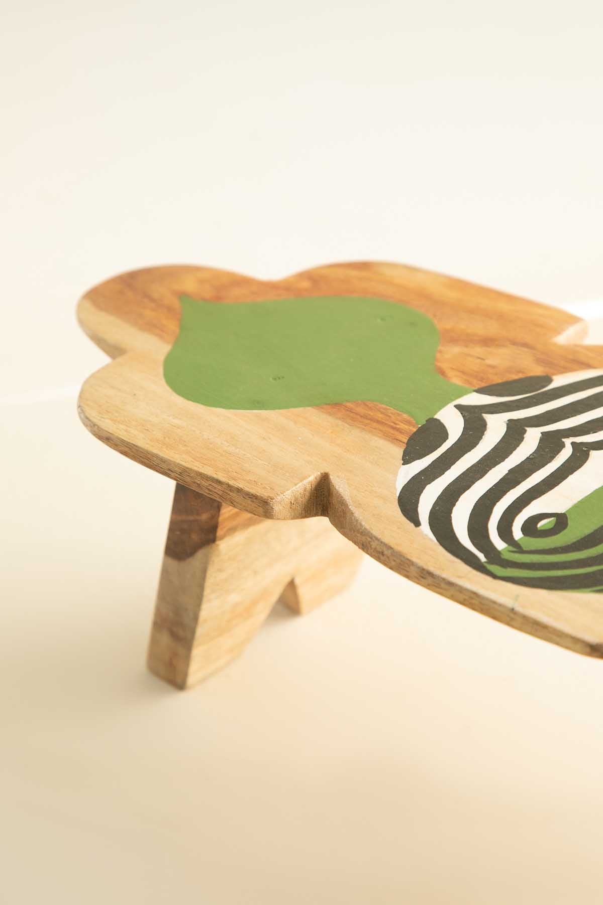 DECORATIVE CENTERPIECE Roz Illusion Green Center Piece