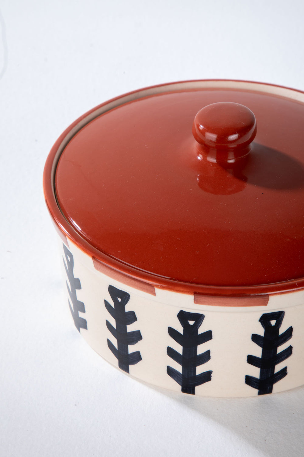 SERVING BOWLS Sabar Ceramic Lidded Tureen