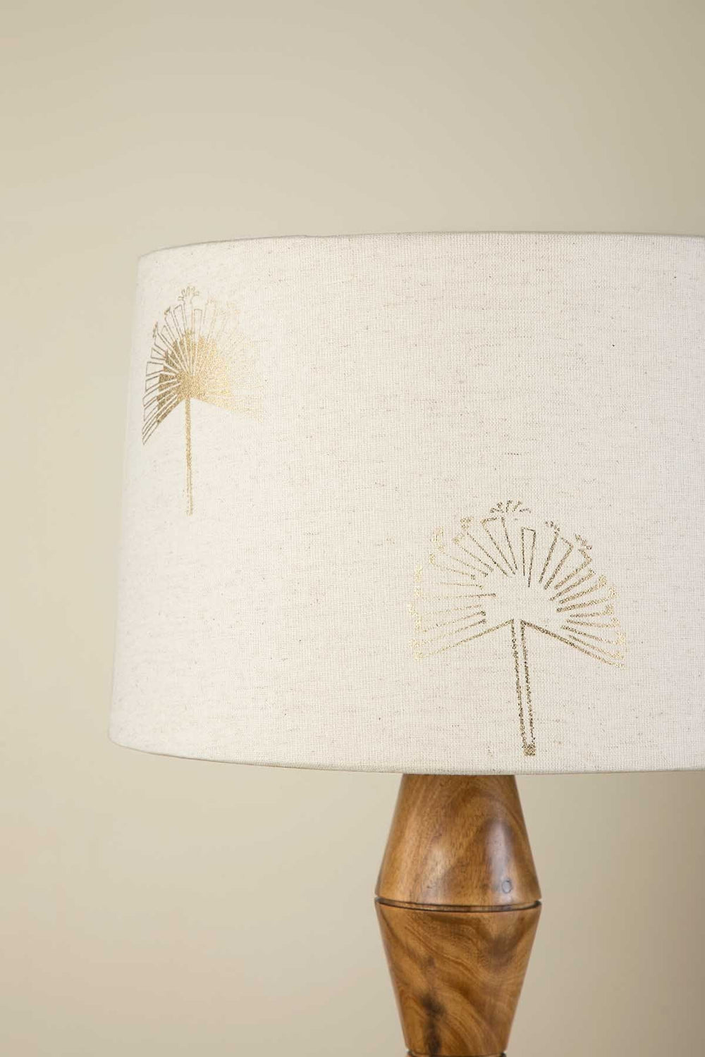 LAMPSHADES Sabar Palm Medium Taper Lampshade (White And Gold)