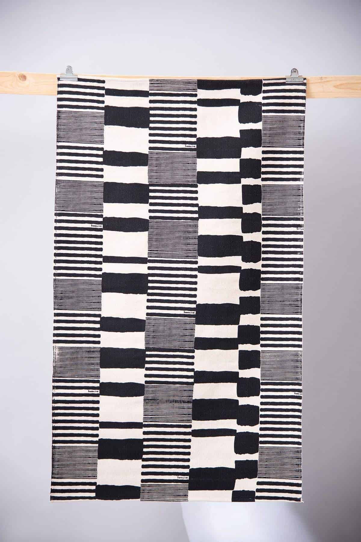 PRINTED RUG Salaka Printed Rug (Black/White)