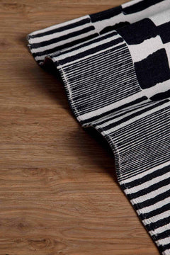 PRINTED RUG Salaka Printed Rug (Black/White)