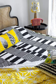 PRINT & PATTERN BEDCOVERS Salaka Pure Cotton Bedcover (Black And White)