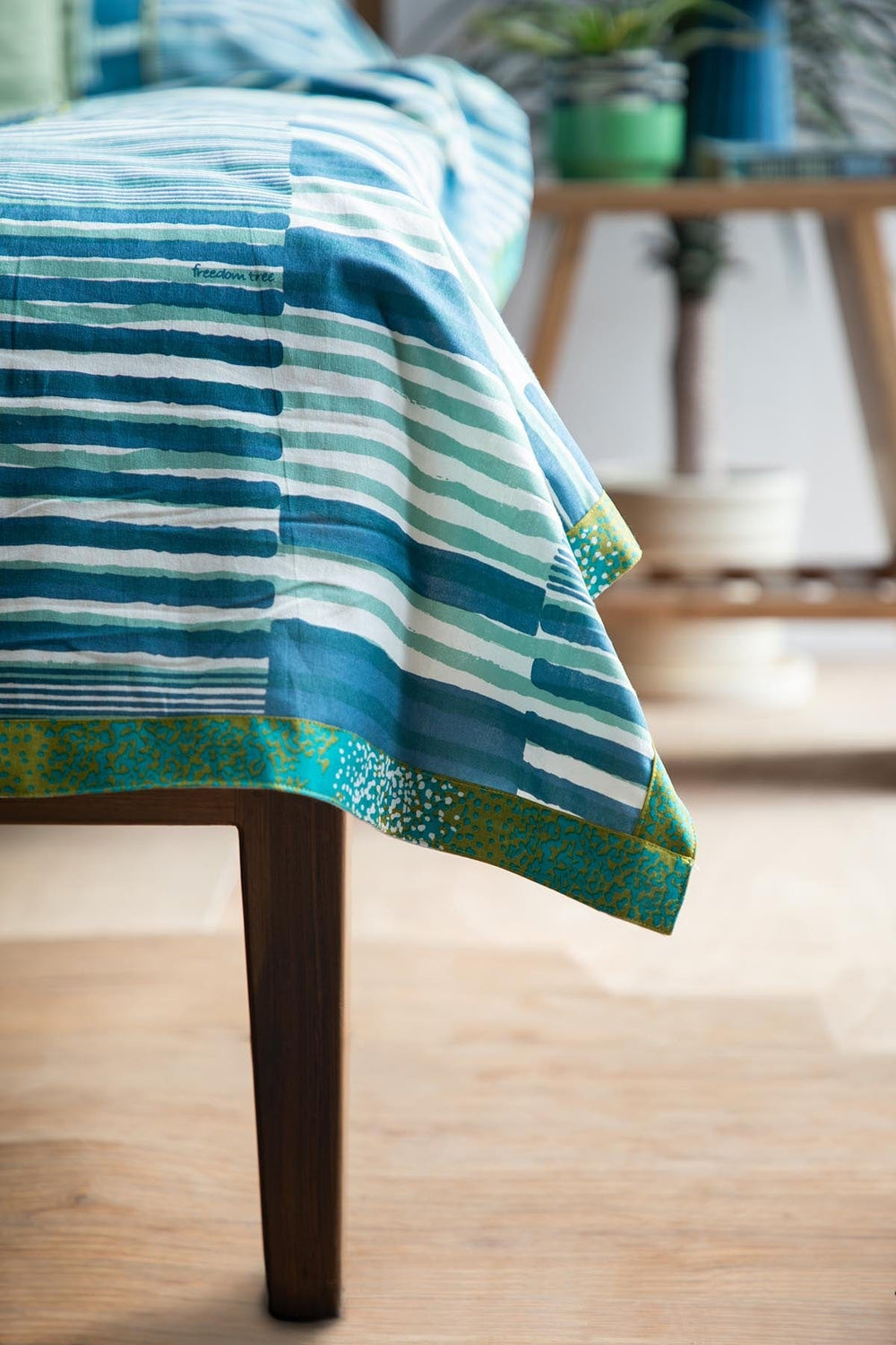 PRINT & PATTERN BEDCOVERS Salaka Pure Cotton Bedcover (Ocean Blue)