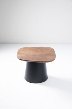SIDE TABLES Sarva Nested Side Table