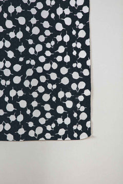 PRINT & PATTERN RUGS Senhur Leaf Printed Rug (Charcoal)