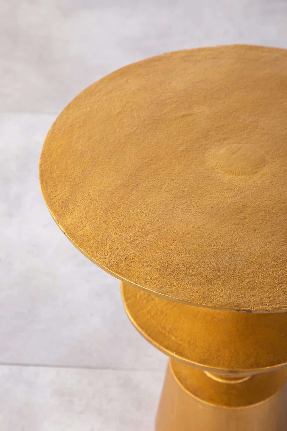 SIDE TABLES Shrut Side Table