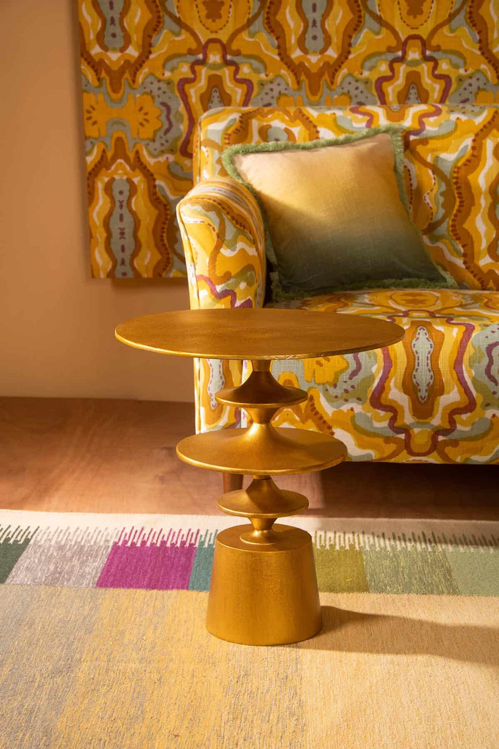 SIDE TABLES Shrut Side Table