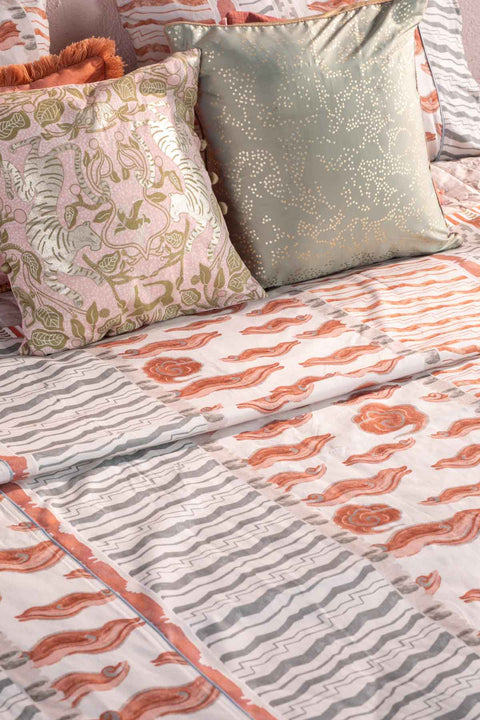 SILVER LINING  PRINT & PATTERN BED COVERRUST