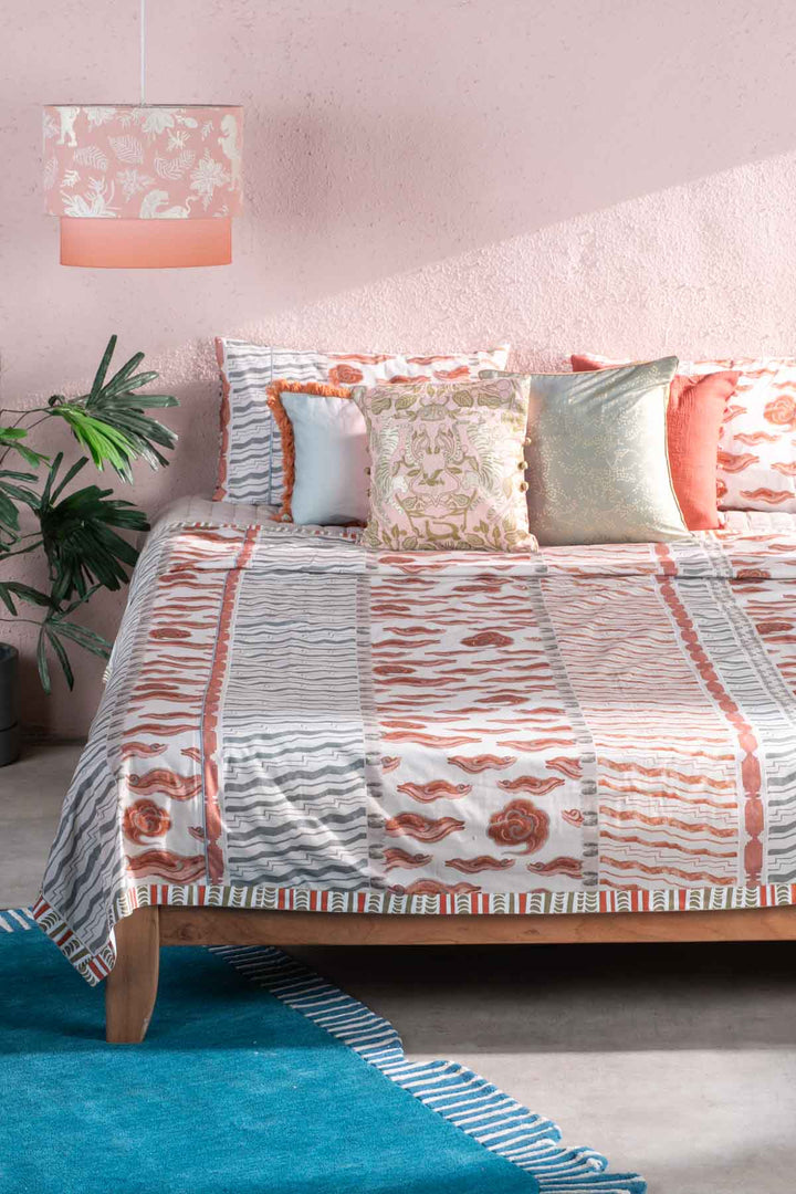 SILVER LINING  PRINT & PATTERN BED COVERRUST
