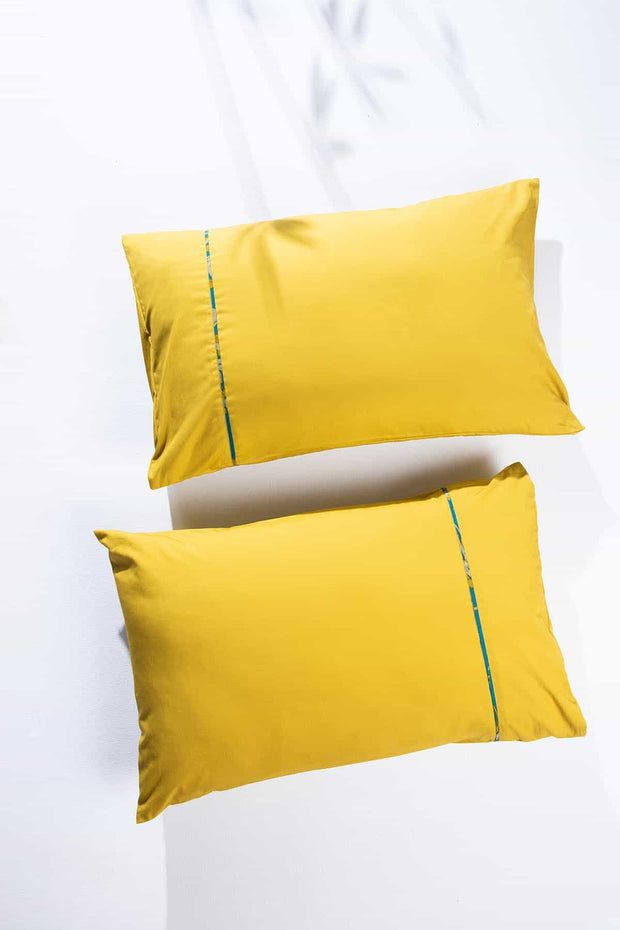 PILLOWS & SHAMS Solid Lime Pillow Cover Set (Set Of 2)