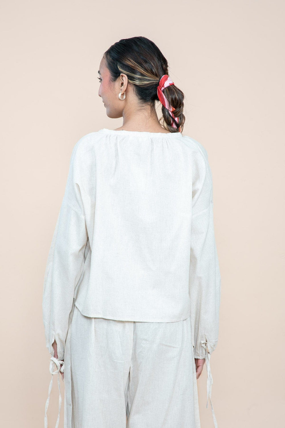 TOPS Solid Bella Blouse (Ecru)