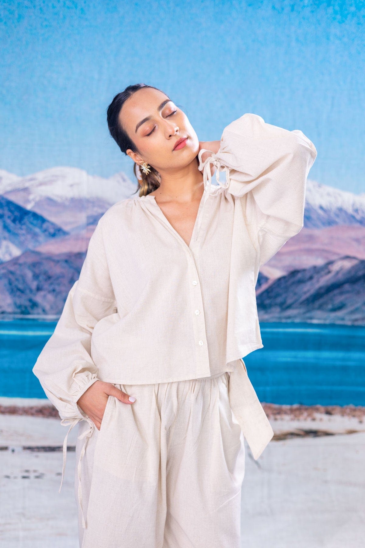 TOPS Solid Bella Blouse (Ecru)