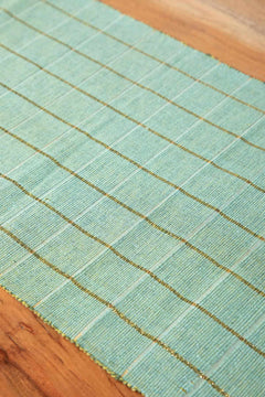 TABLE RUNNERS Solid Twisted Dobby Table Runner (Mint)