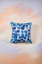 PRINT & PATTERN CUSHIONS Spot On Blue Cushion Cover (46 Cm X 46 Cm)