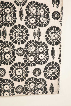 PRINT & PATTERN RUGS Tamara Printed Rug (Black And White)