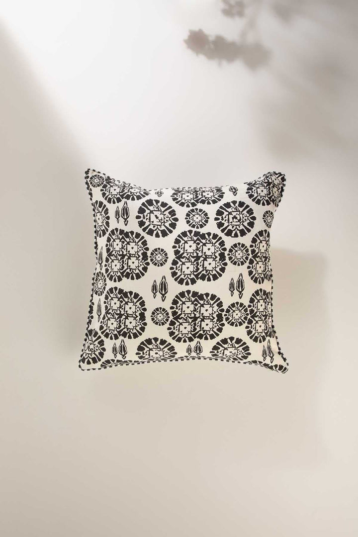 PRINT & PATTERN CUSHIONS Tamara Black And White Cushion Cover (46 Cm X 46 Cm)