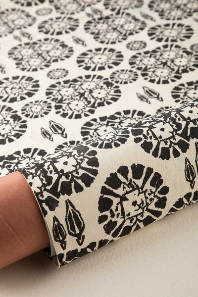 PRINT & PATTERN UPHOLSTERY FABRICS Tamara Printed Upholstery Fabric (Black And White)