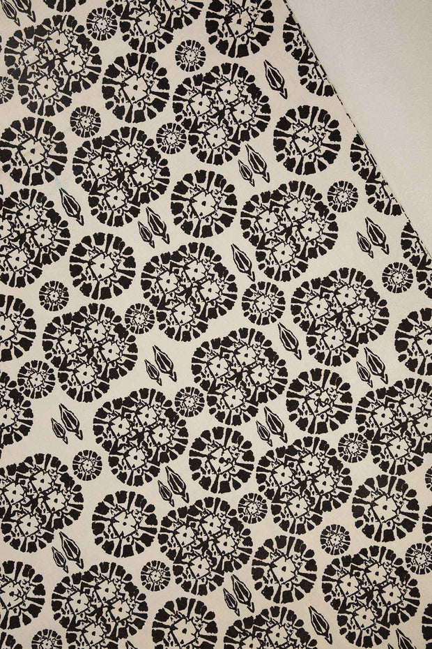 PRINT & PATTERN UPHOLSTERY FABRICS Tamara Printed Upholstery Fabric (Black And White)