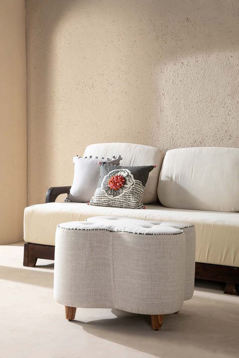 OTTOMANS Tamara Pouffe
