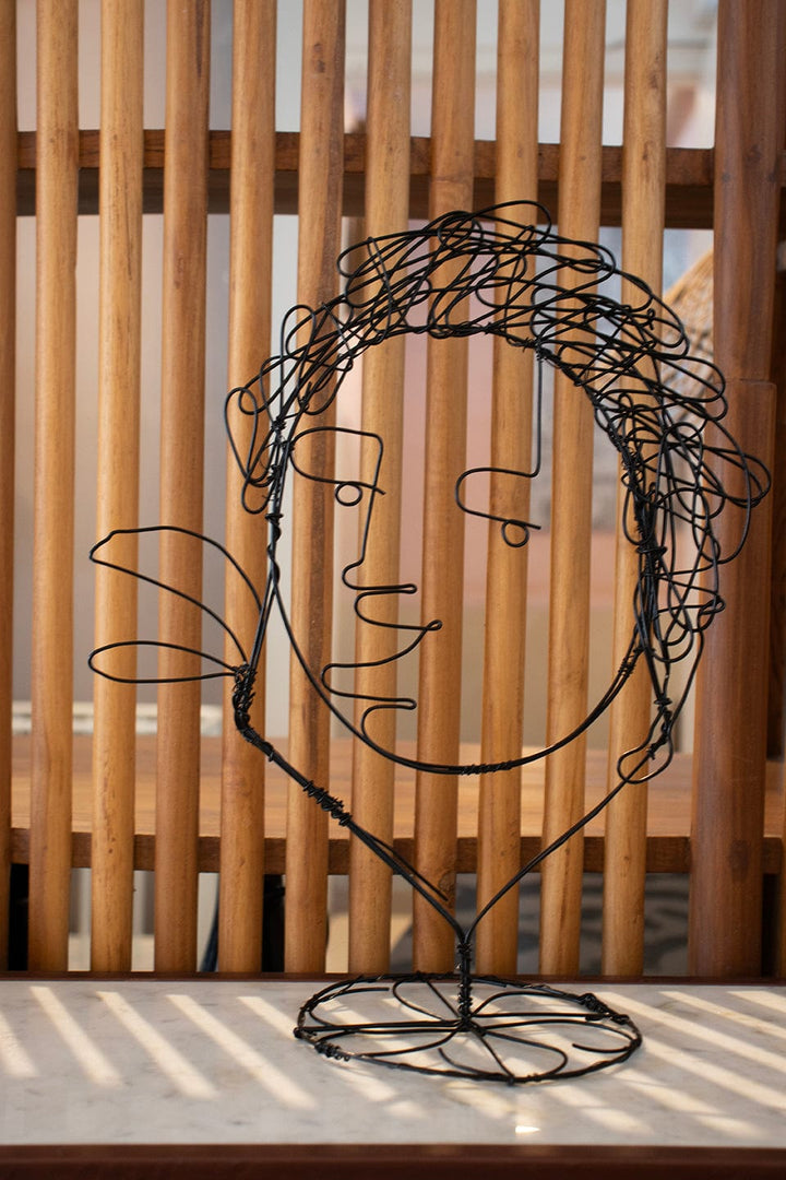 FIGURINES Tangle Metal Sculpture