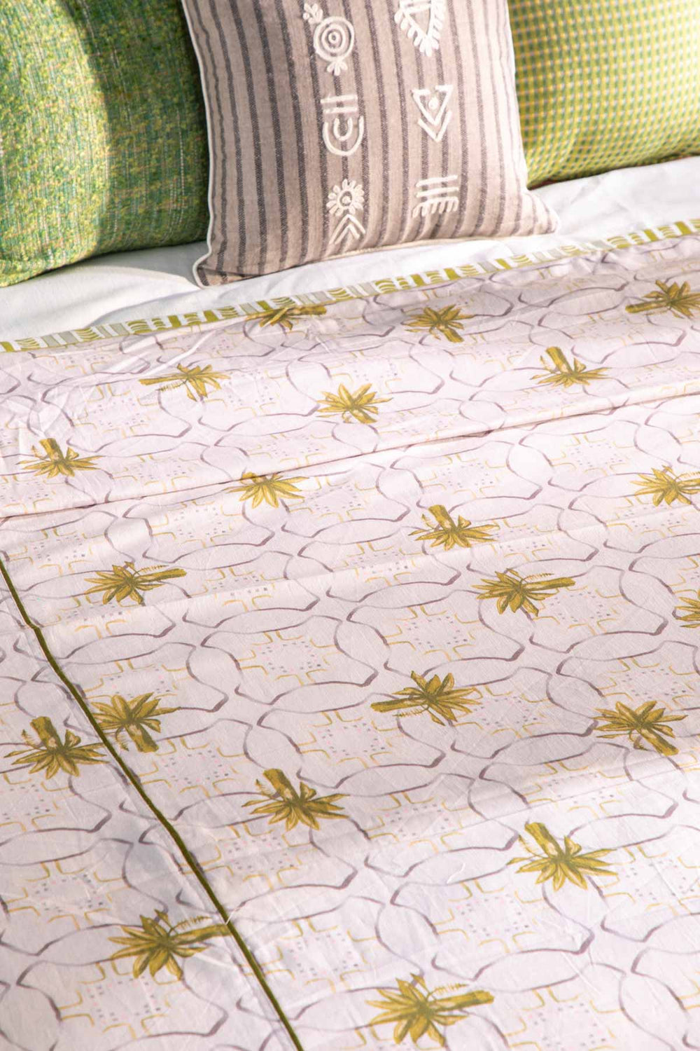 PRINT & PATTERN BEDCOVERS Temple Palms Pure Cotton Bedcover (Stone)