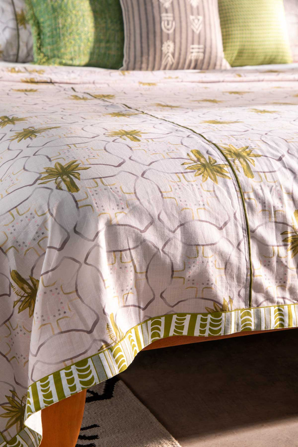 PRINT & PATTERN BEDCOVERS Temple Palms Pure Cotton Bedcover (Stone)