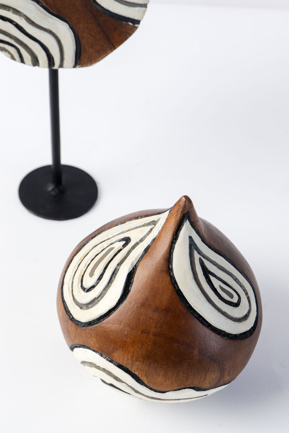 TABLE ACCENT The Onion Duo Mango Wood Table Accent (Set Of 2)