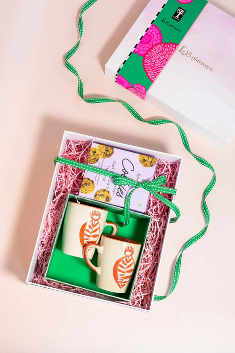 GIFT SETS Toddy Palm Coffee Mugs with Le15 Cookies Gift Set