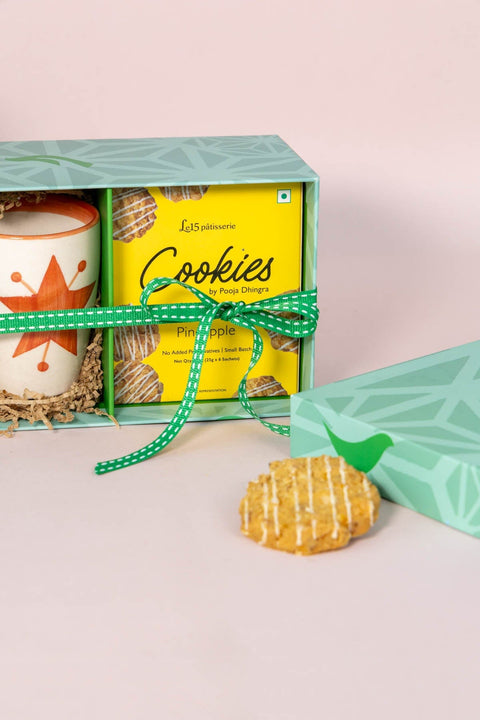 GIFT SETS Toddy Star Coffee Mug with Le15 Cookies Gift Set