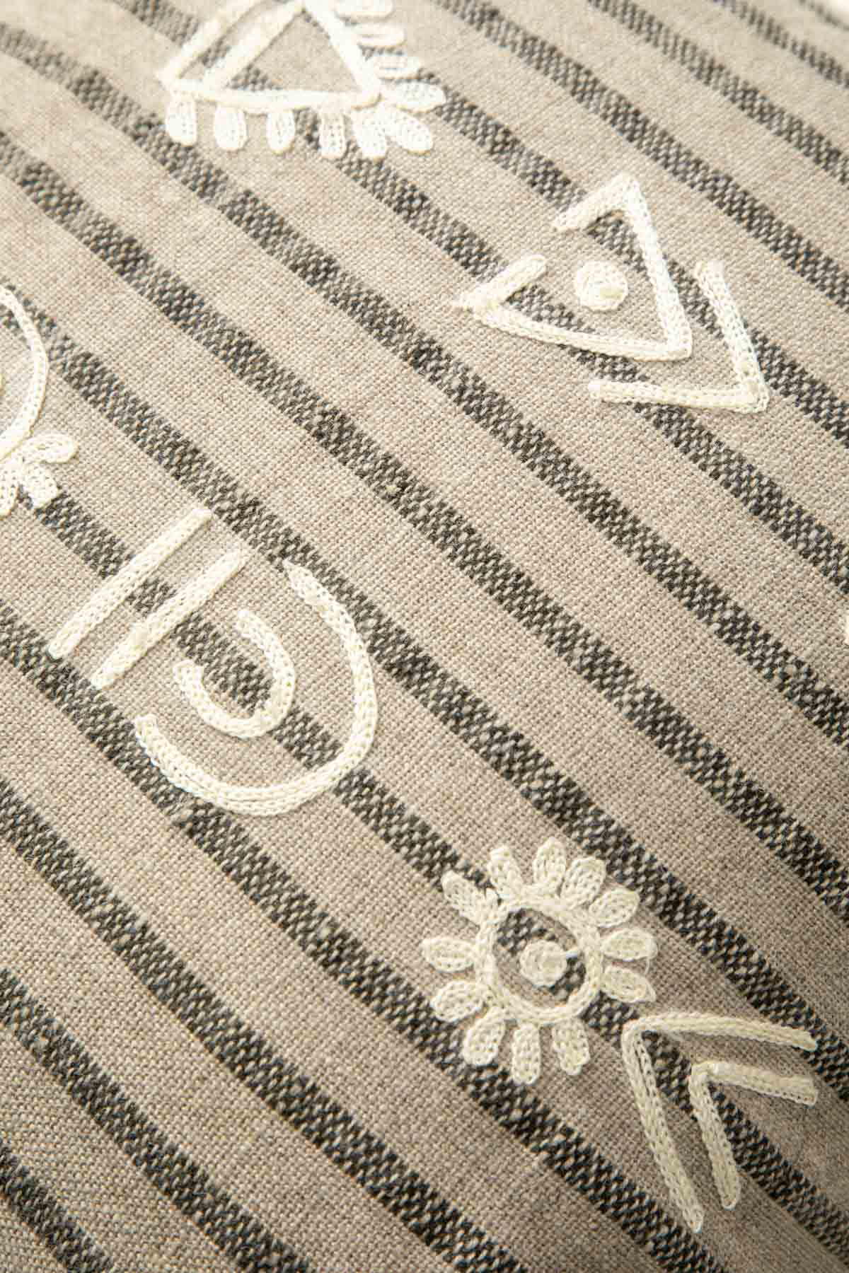 ACCENT CUSHIONS Tribal Etchings Sienna and Grey Cushion Cover (41 X 41 Cm)