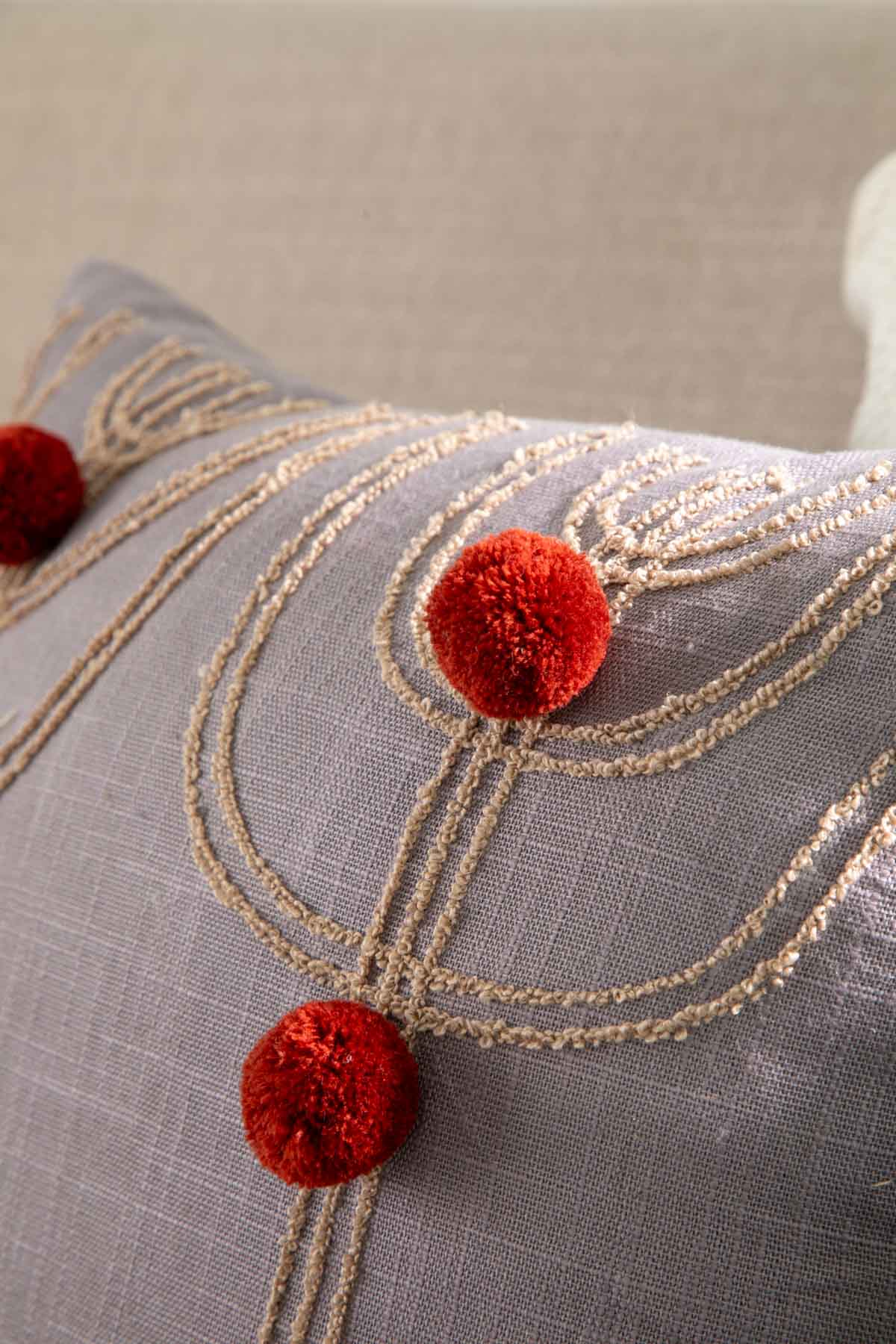 ACCENT CUSHIONS Tribal Etchings Grey Cushion Cover (41 X 41 Cm)