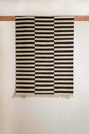 WOVEN & TEXTURED RUGS Triple Wave Stripe Woven Rug (Black)