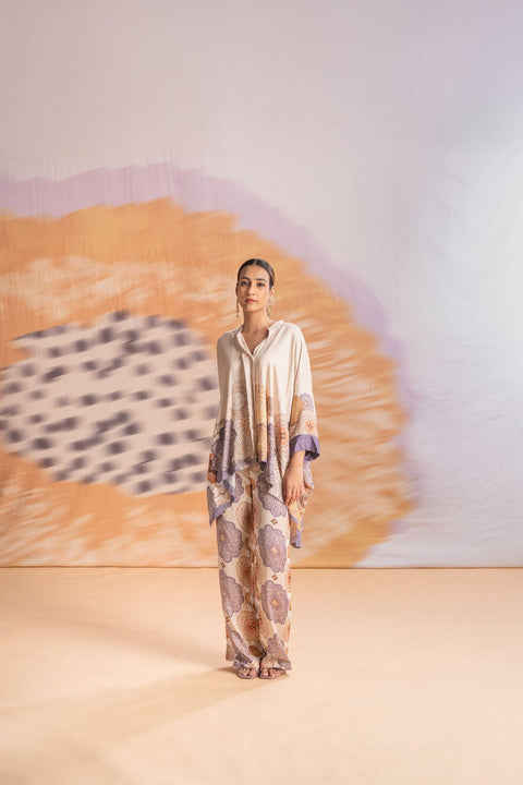 BOTTOMS Tulukka Flared Pants (Shifting Lilac)