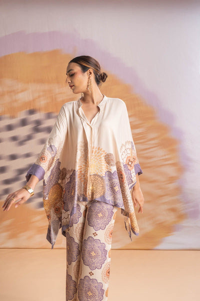 TOPS Tulukka Kaftan Top (Shifting Lilac)
