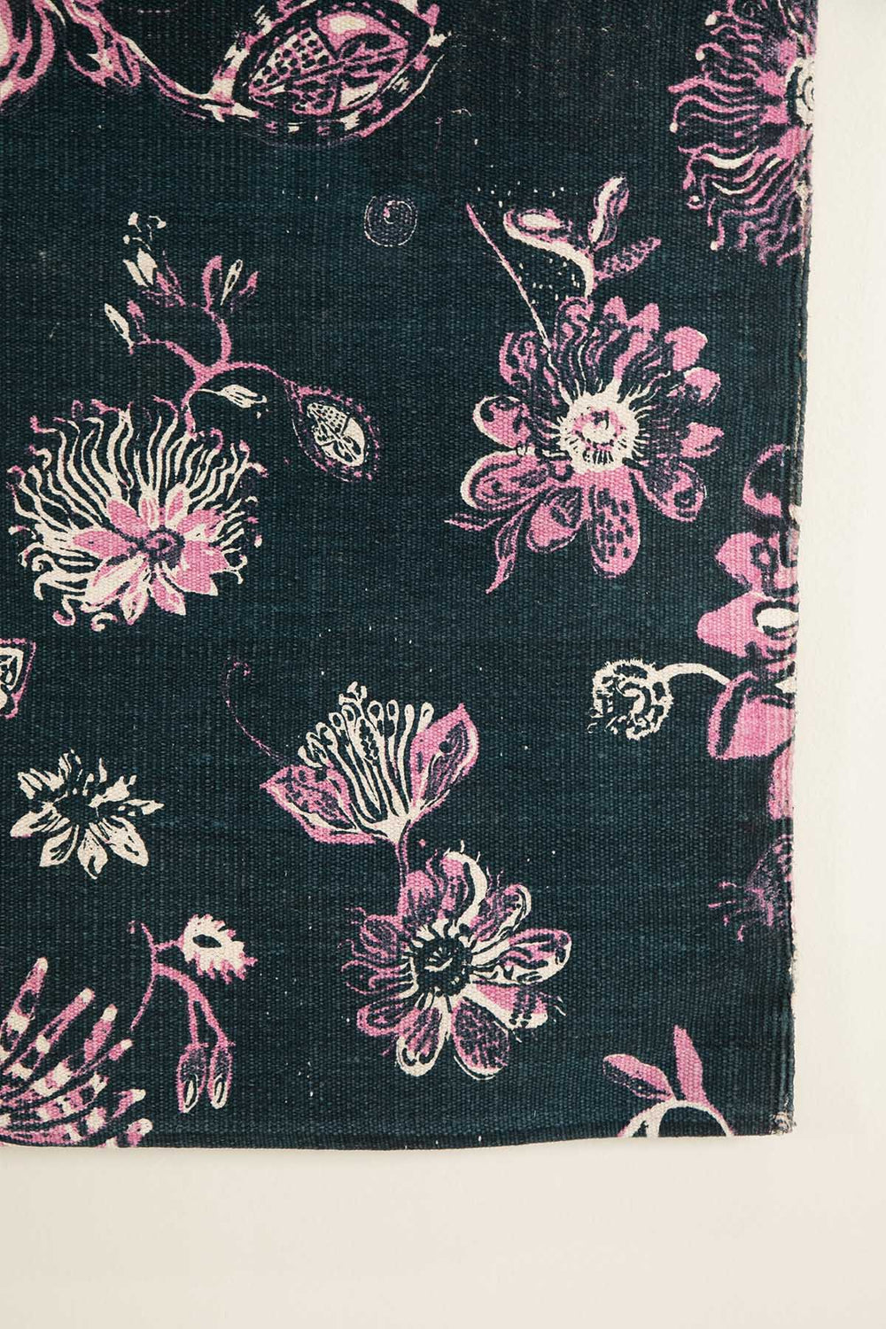 PRINT & PATTERN RUGS Vidari Printed Rug (Midnight Blue)