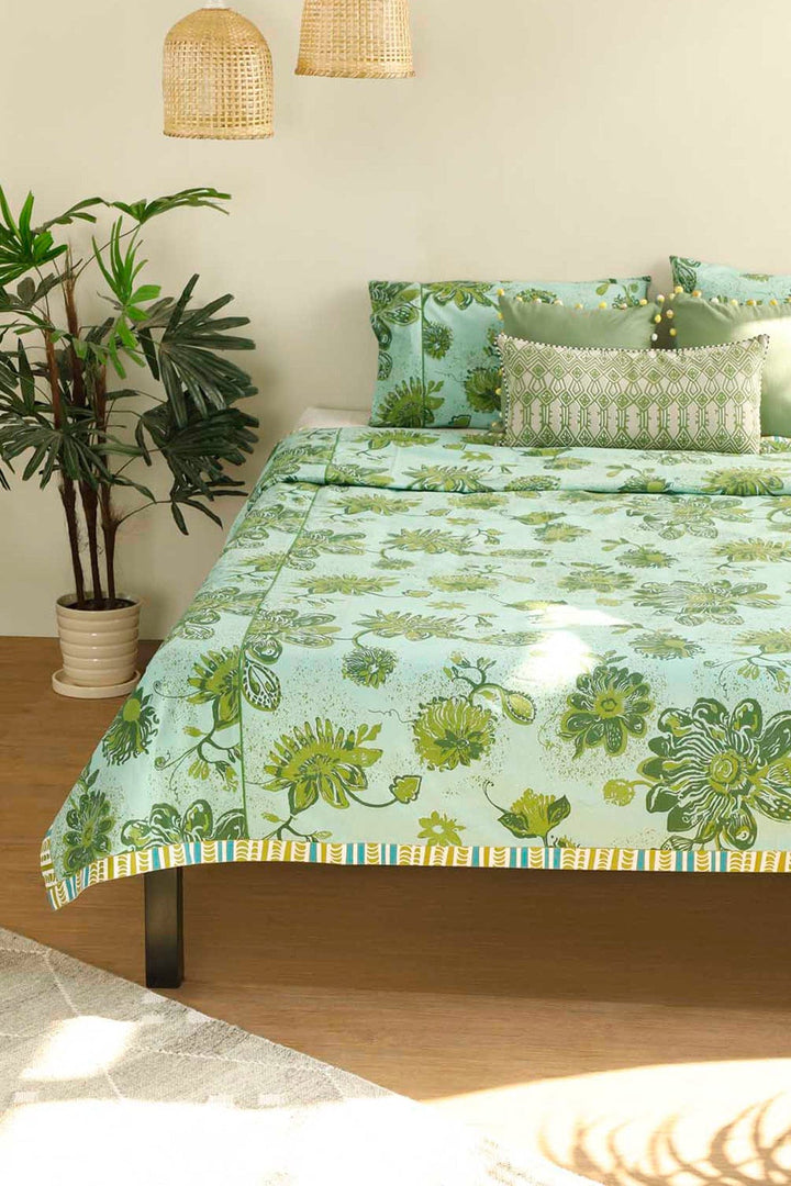 PRINT & PATTERN BEDCOVERS Vidari Pure Cotton Bedcover (Tokyo Green)