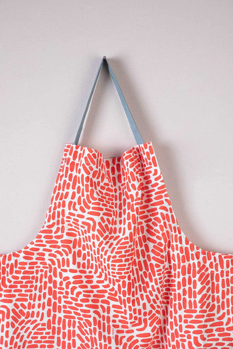 KITCHEN LINEN Waymore Coral Cooking Apron
