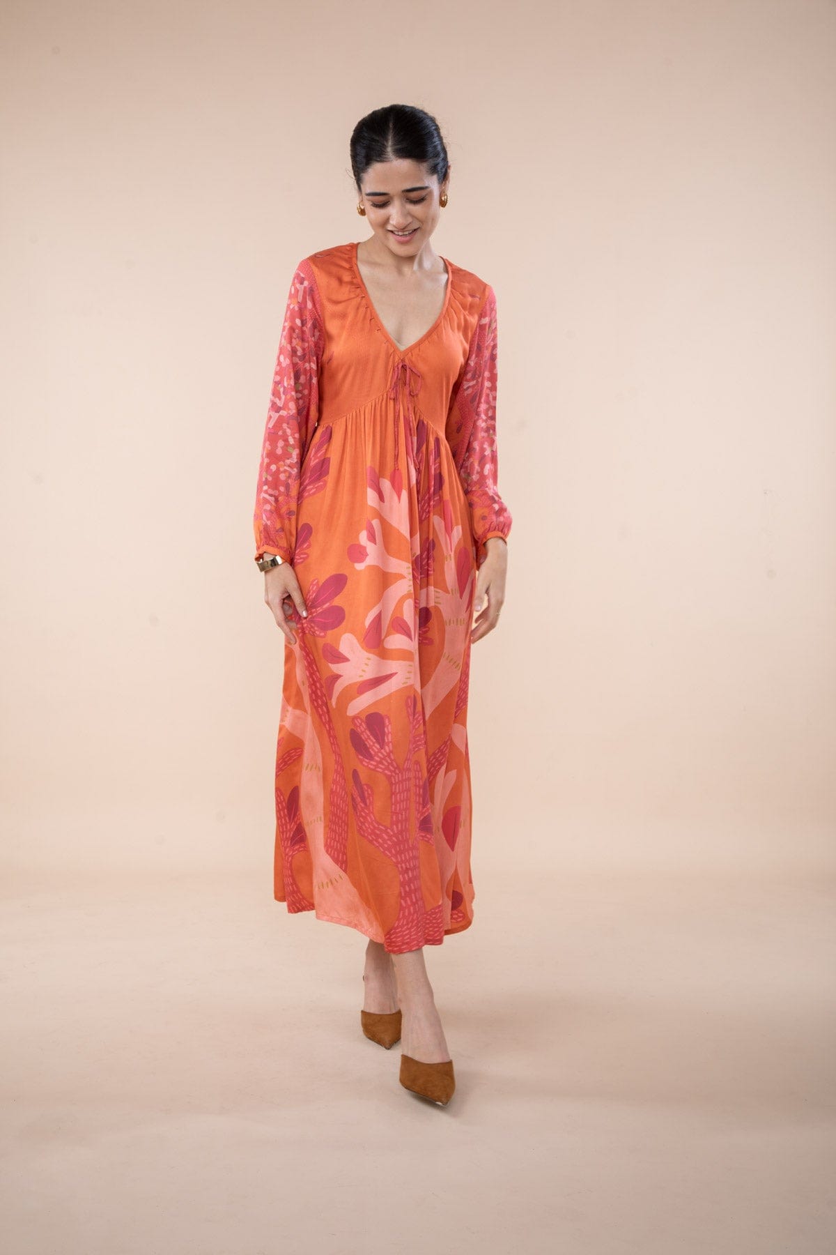 DRESSES Wonderland Midi Dress (Chilly Orange)