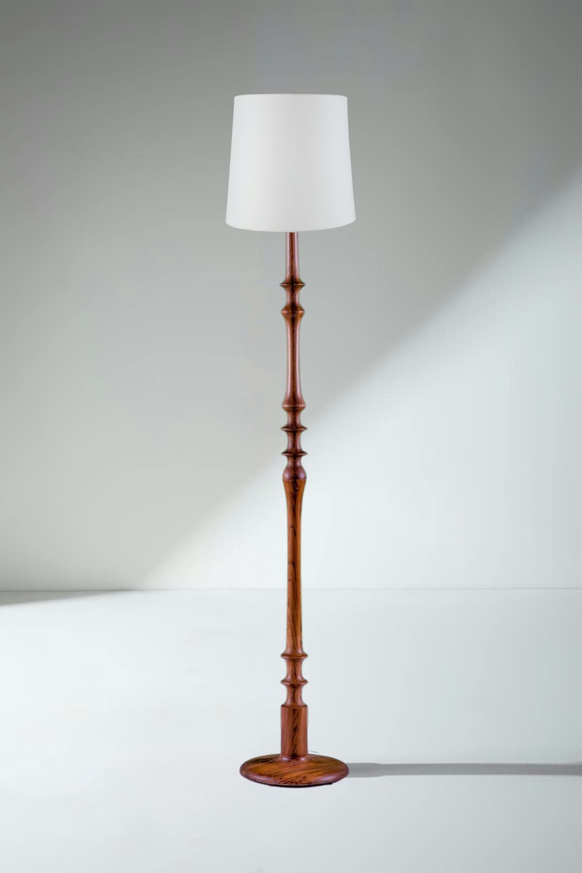 Solid Medium Taper Lampshade (Off White)