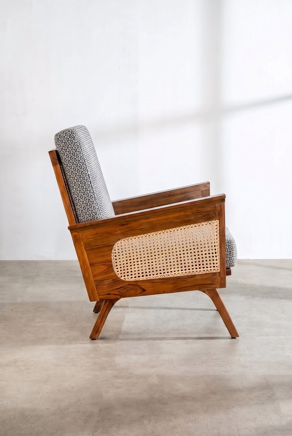 Upholstered Bundle Conoor Accent Chair in Nilgiri Black and White Fabric
