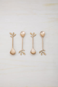 PERSONAL CUTLERY SET Damask Leaves Dessert Spoons (Set of 4)