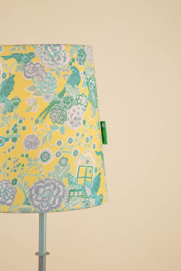 DAMASK ROSE TAPER SMALL BUTTER Y