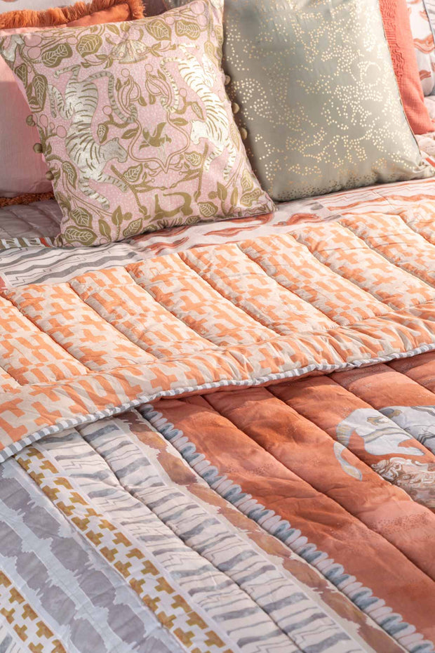 DANCE OF THE YALIS PRINT & PATTERN QUILT RUST