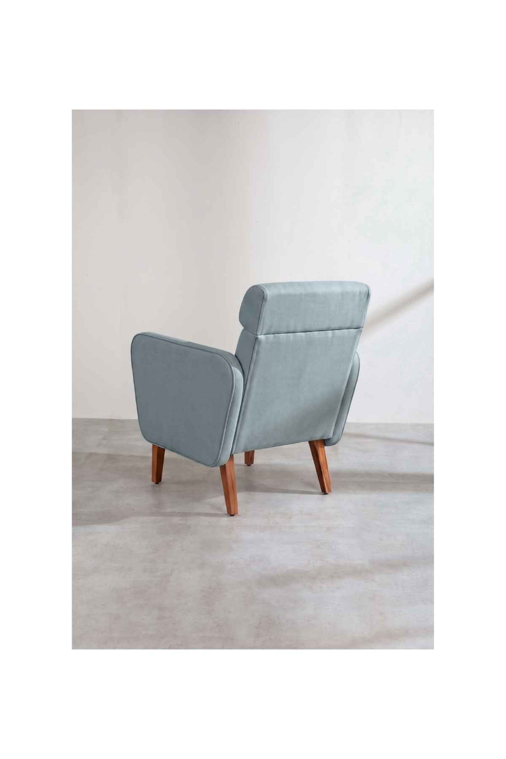 Upholstered Bundle Dark And Handsome Accent Chair in Raffia Misty Grey Fabric
