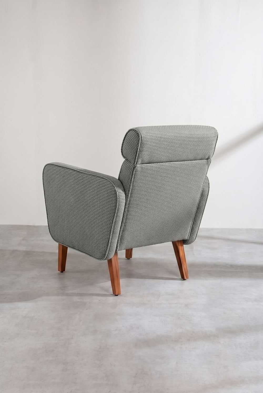 Upholstered Bundle Dark And Handsome Accent Chair in Nilgiri Black and White Fabric