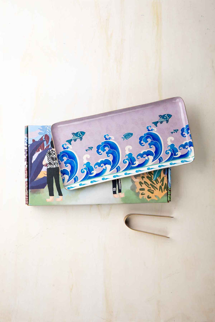 TRAYS Flying Fish Serving Tray