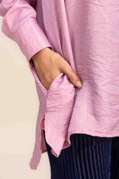 TOPS Glass Satin Easy Shirt (Pink)